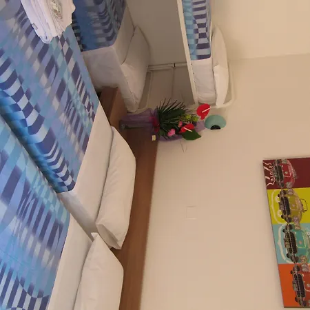 Elia 2* Rimini