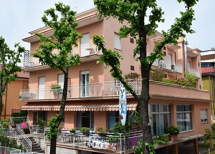 Otel Elia 2*